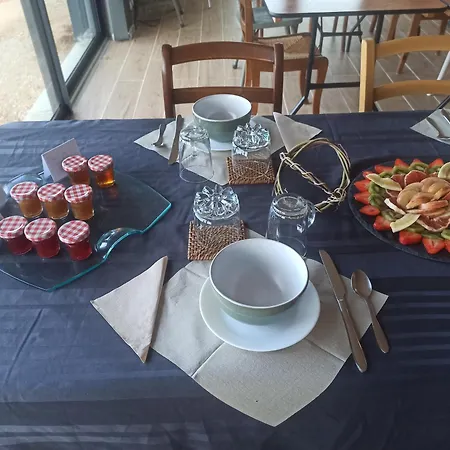 Eco Ceiba Luxe tent Busque